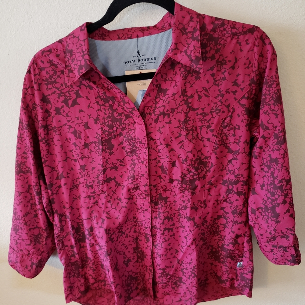 Royal Robbins top